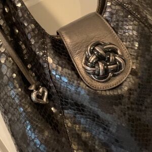 🖤💚🤎Brighton Black Textured Shoulder Bag